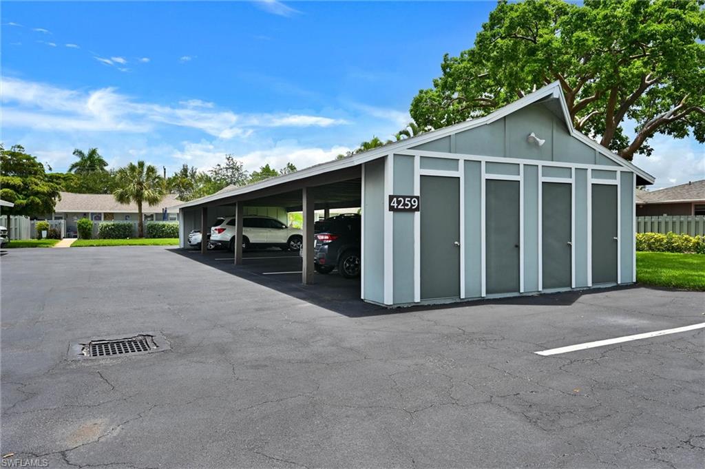 4259 Island CIR 3 photo 26