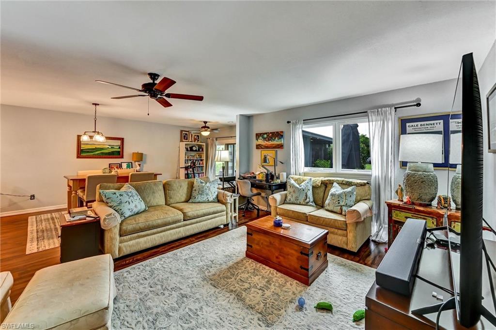 4259 Island CIR 3