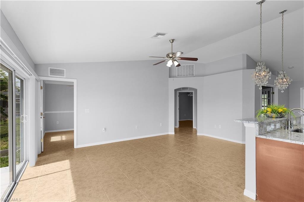 821 Casino AVE photo 16