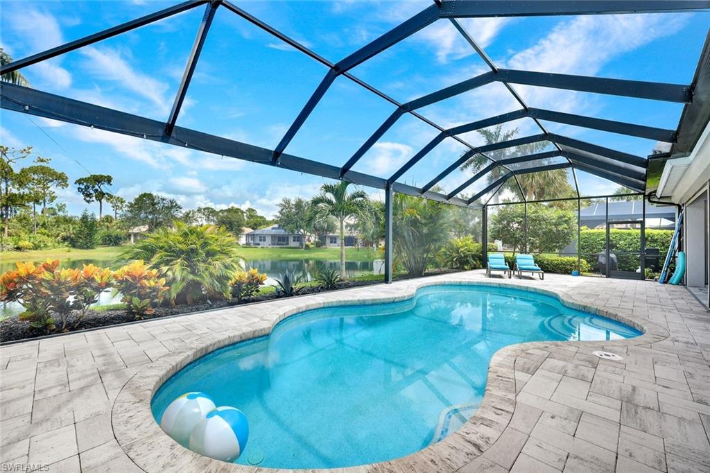 16075 Parque LN photo 22
