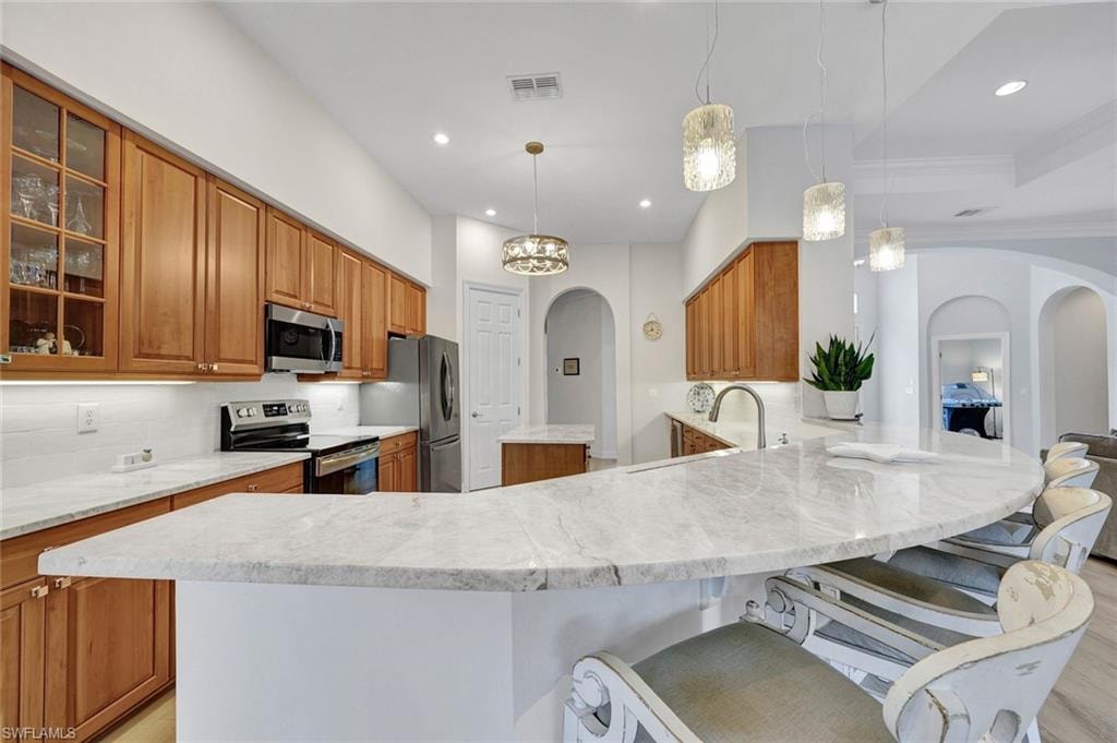 16075 Parque LN photo 9