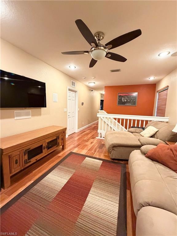 17560 Brickstone LOOP photo 16