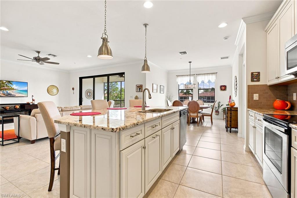 15157 Palmer Lake CIR 202 photo 10