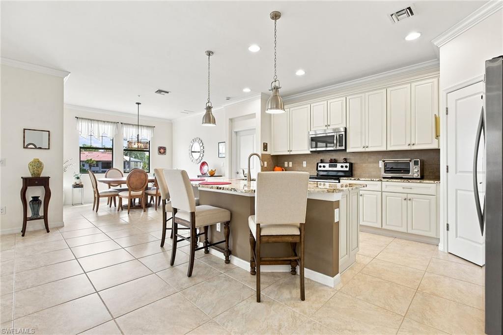 15157 Palmer Lake CIR 202 photo 8