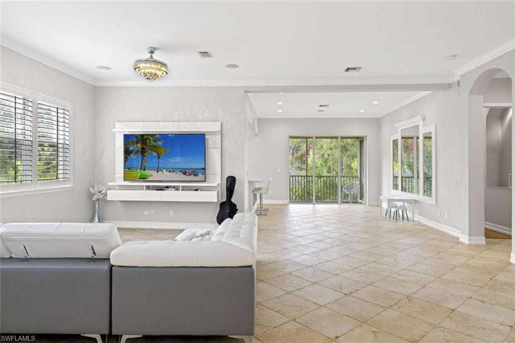 7080 Bergamo WAY 201 photo 8
