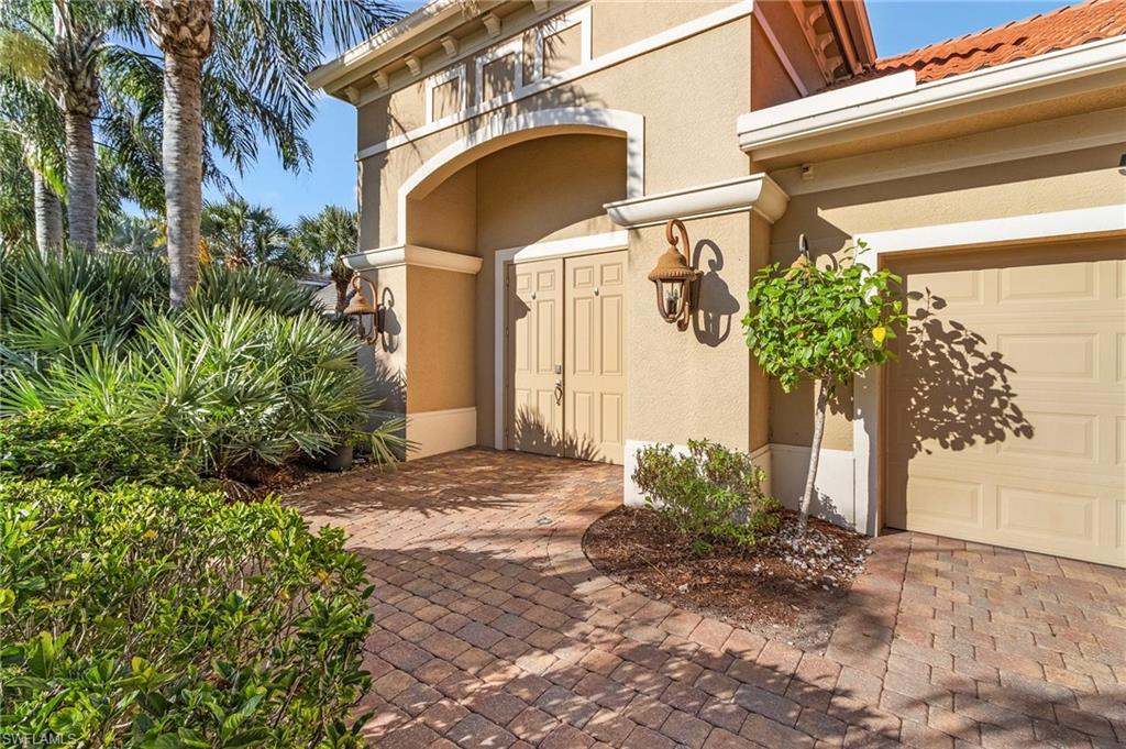 5030 Rustic Oaks CIR