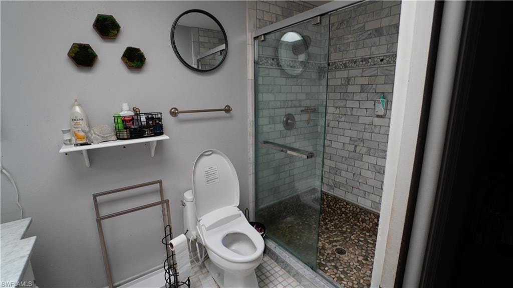 779 Park AVE photo 16