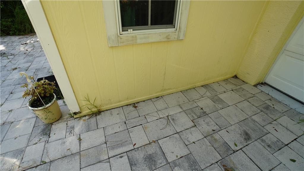 779 Park AVE photo 22