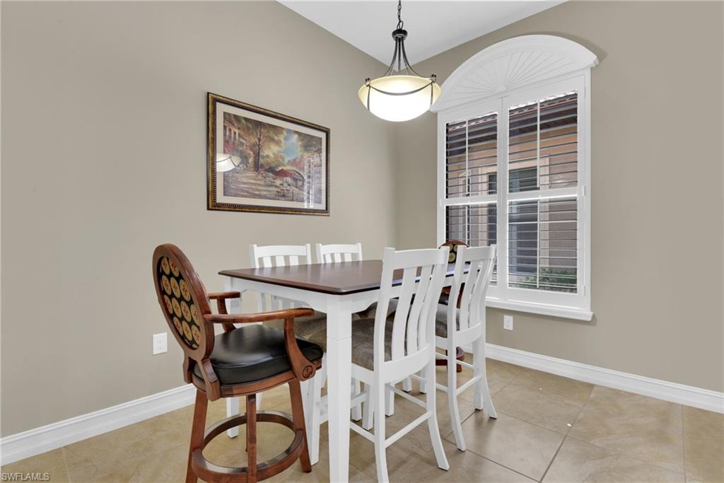 7461 Moorgate Point WAY photo 10