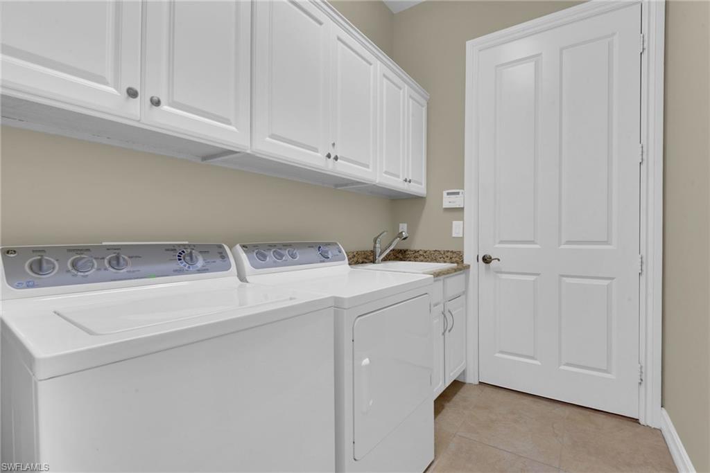 7461 Moorgate Point WAY photo 25