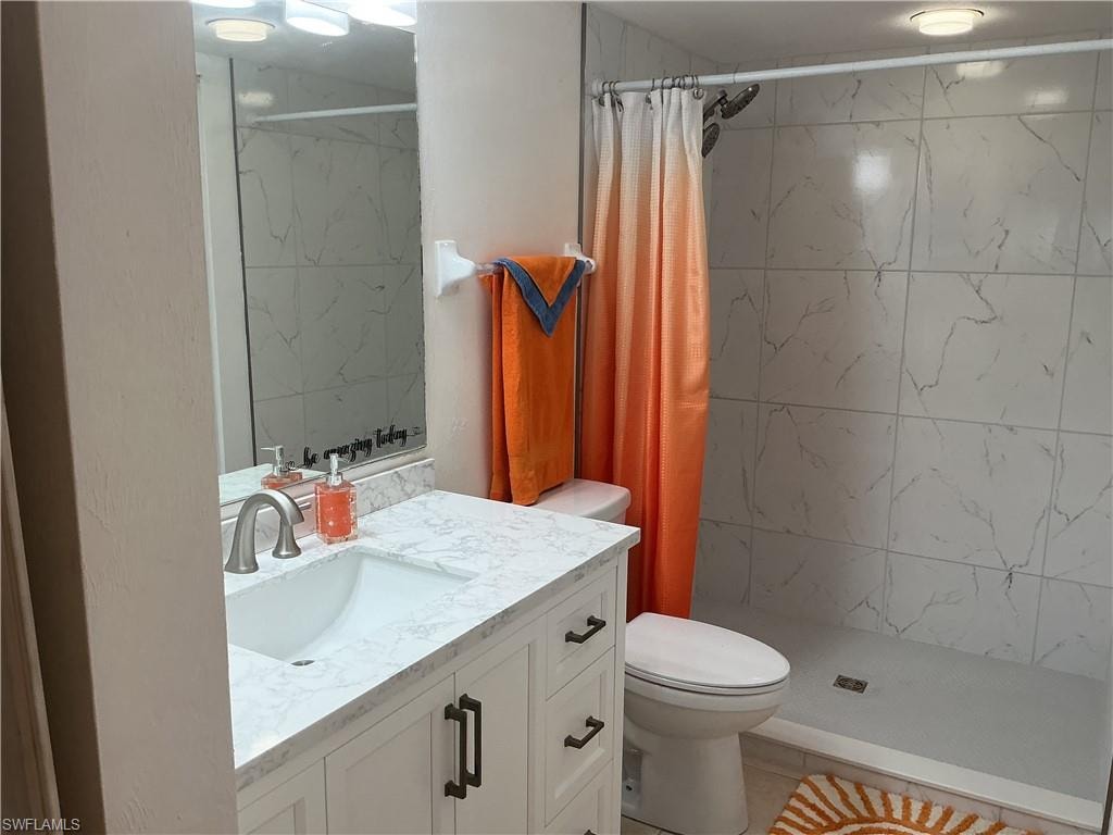 5550 Trailwinds DR 615 photo 14