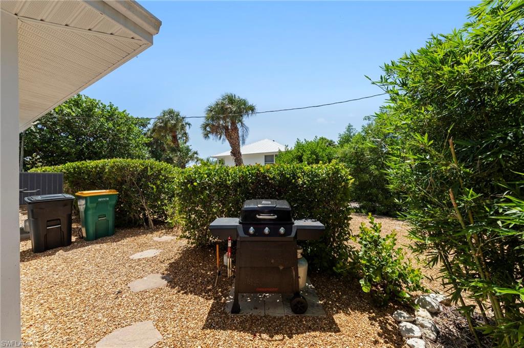 849 Beach RD photo 21