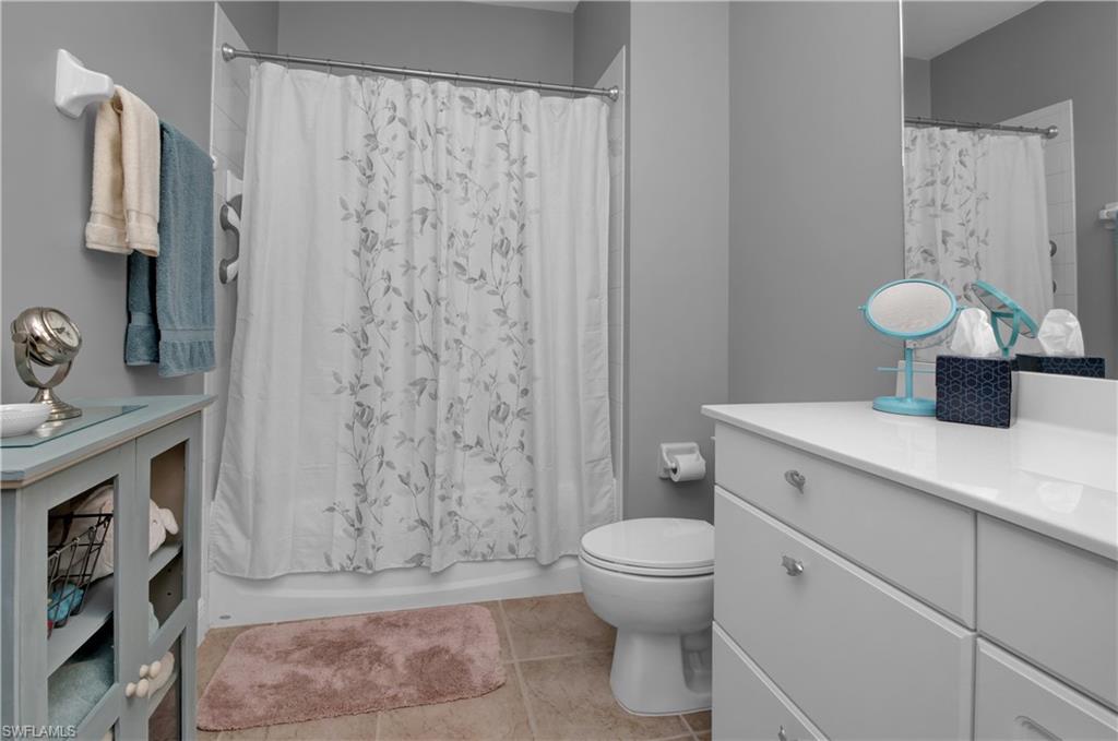 24417 Baltic AVE 1302 photo 27