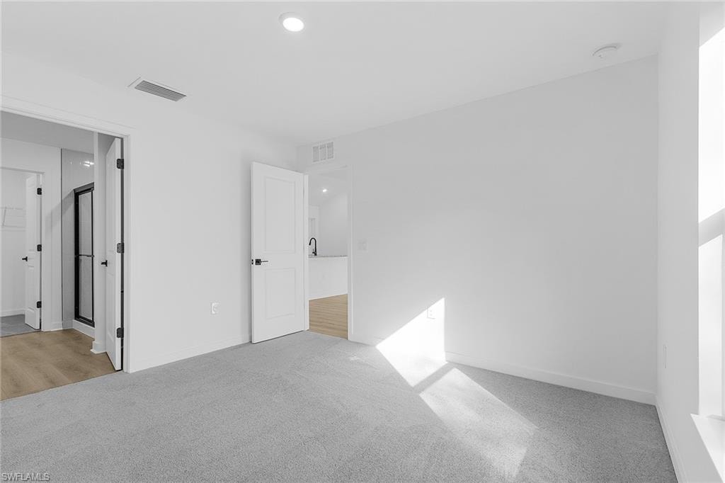 631 Tarapin AVE photo 11