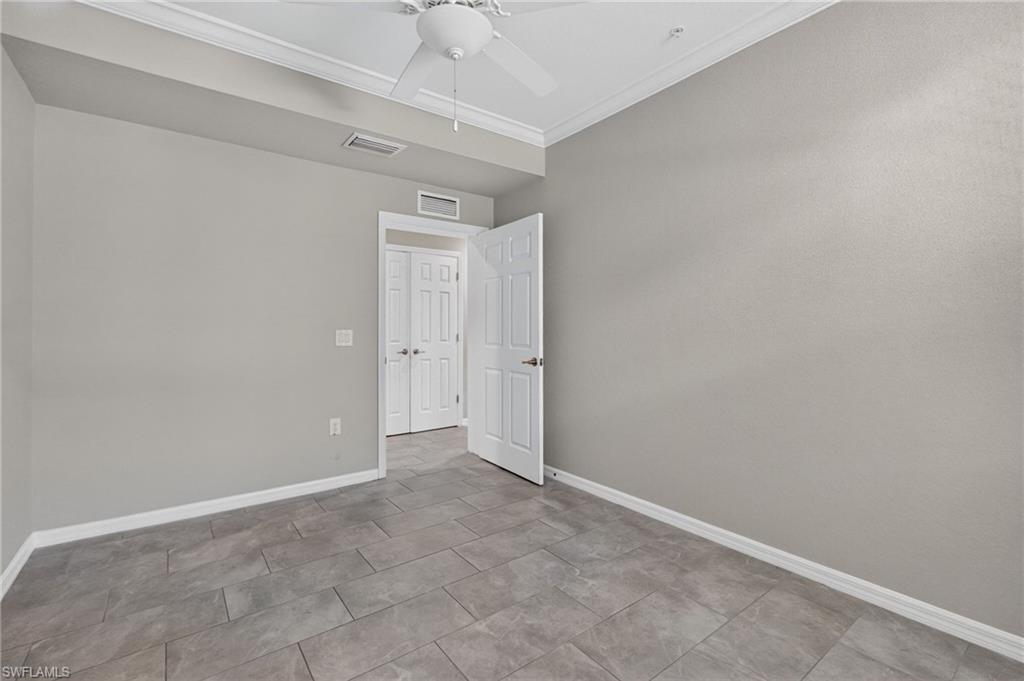 12047 Hawthorn Lake DR 102 photo 27