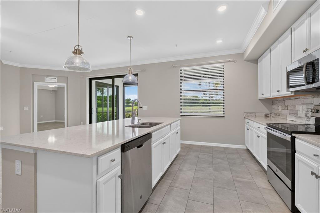 12047 Hawthorn Lake DR 102 photo 16