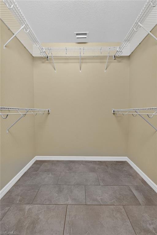 12047 Hawthorn Lake DR 102 photo 24