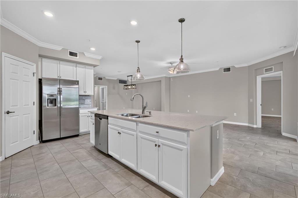 12047 Hawthorn Lake DR 102 photo 15