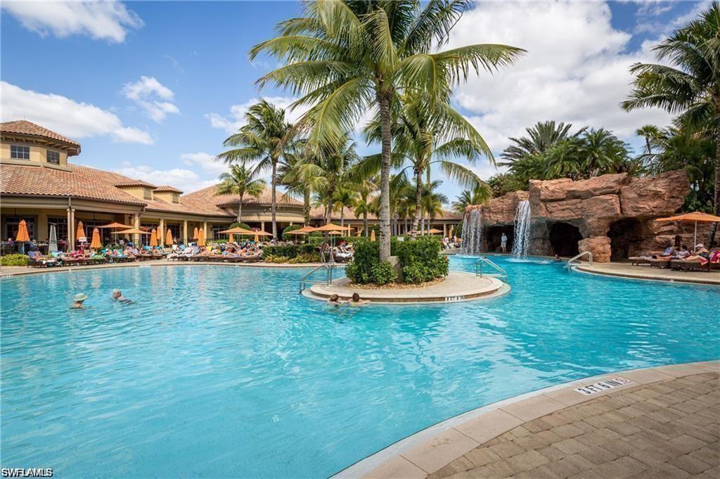 Players Club Pool