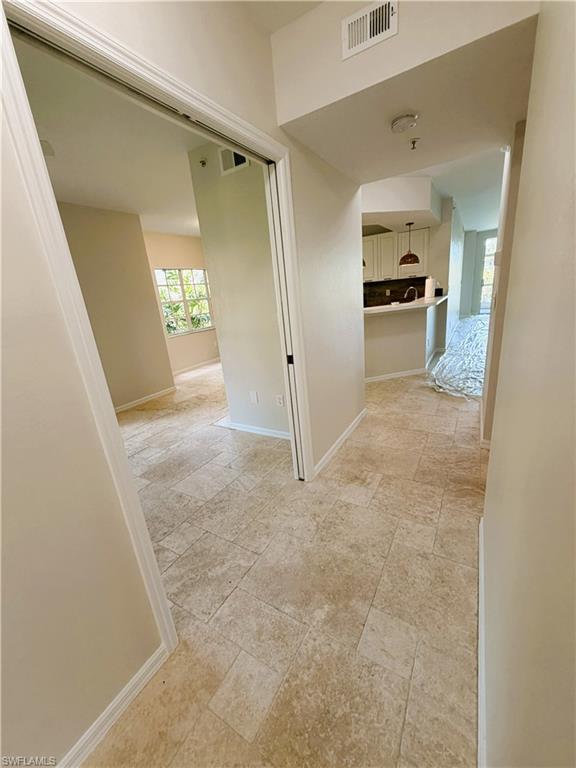 7518 Silver Trumpet LN 101