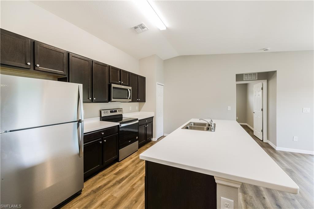 3107 14th ST SW photo 6