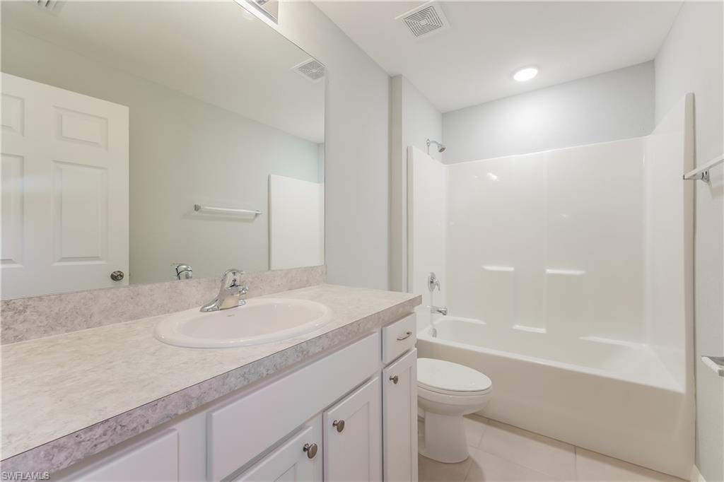 2915 66th ST W photo 9