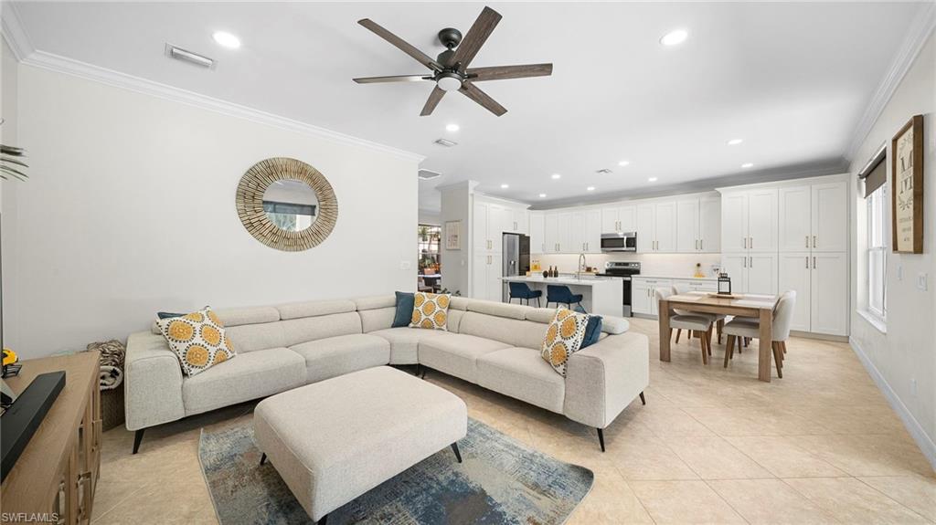 1324 Triandra LN photo 7