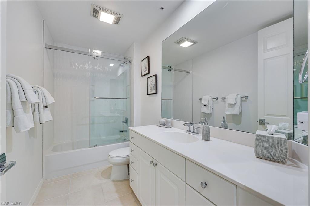 400 Flagship DR 705 photo 16