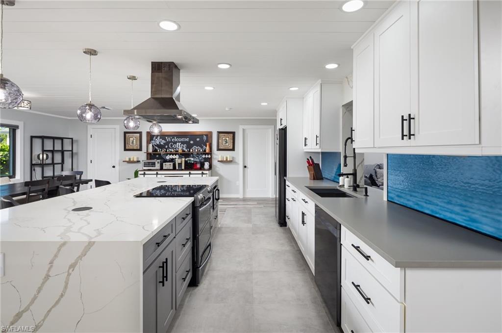 161 Mahogany DR