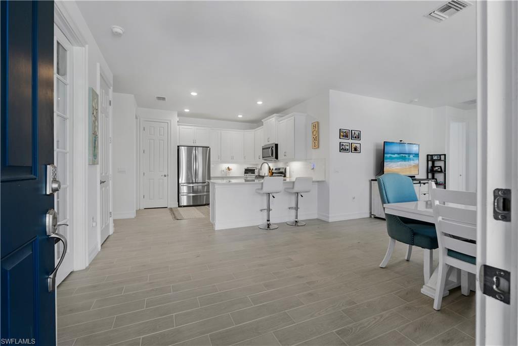 43836 Blue Heron LN photo 6
