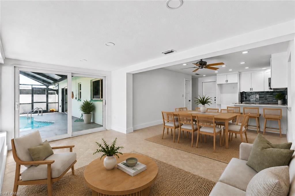 Family room virtually staged