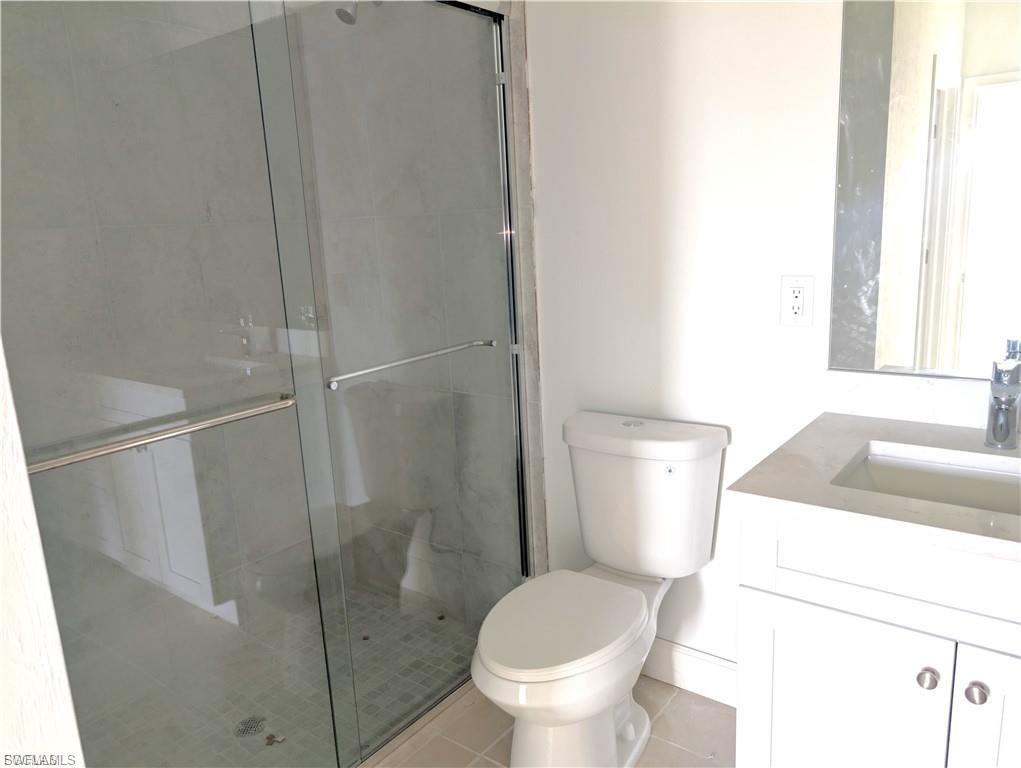 1101 Harold AVE S photo 6