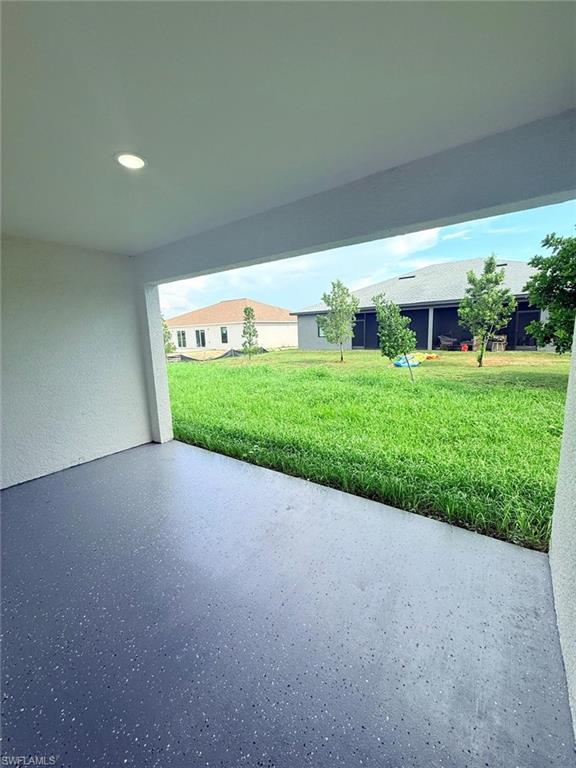 1101 Harold AVE S photo 22