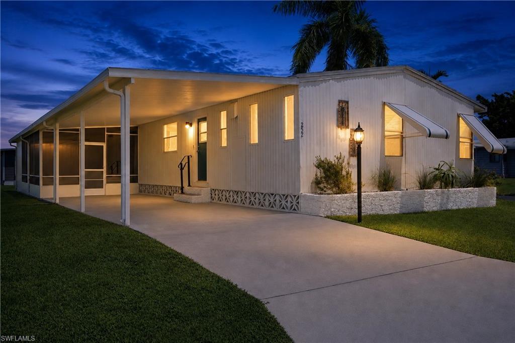 252 Loon LN