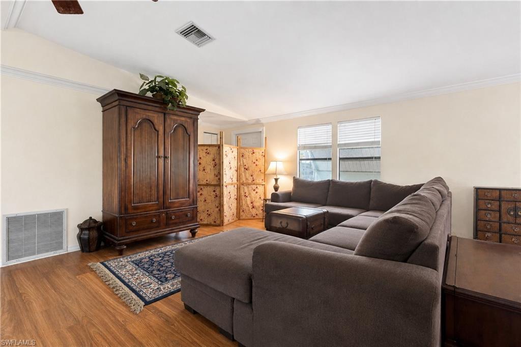 252 Loon LN photo 10