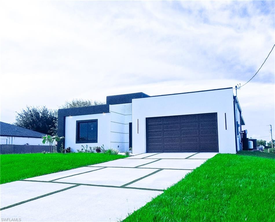 2421 NW 8th TER