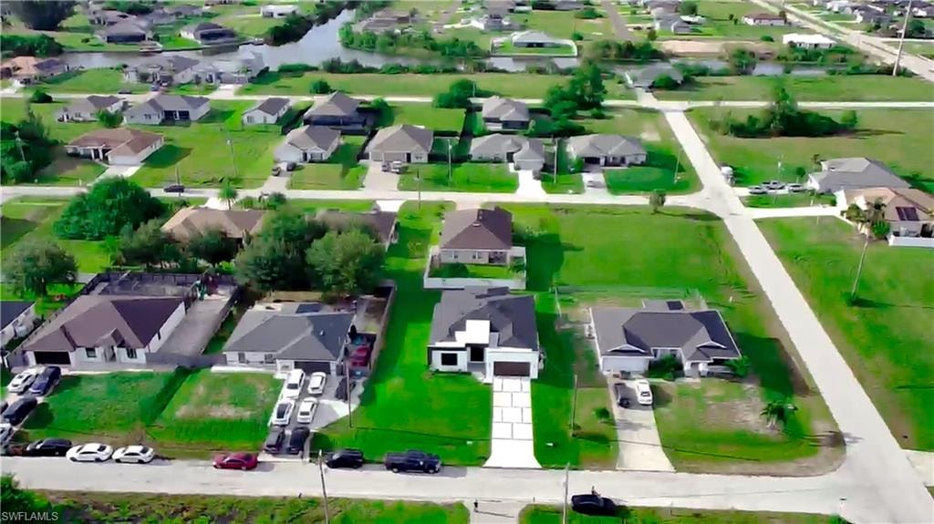 2421 NW 8th TER photo 38