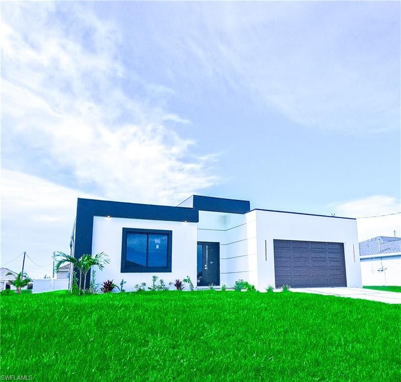 2421 NW 8th TER