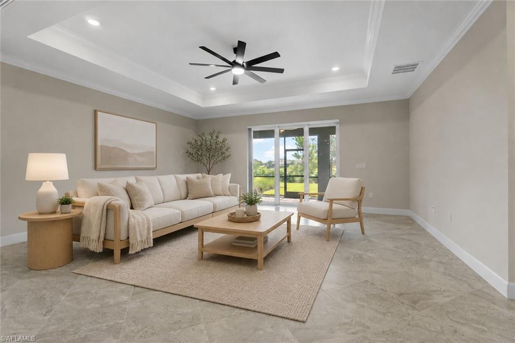 Tray ceiling with recessed lighting and ceiling fan
