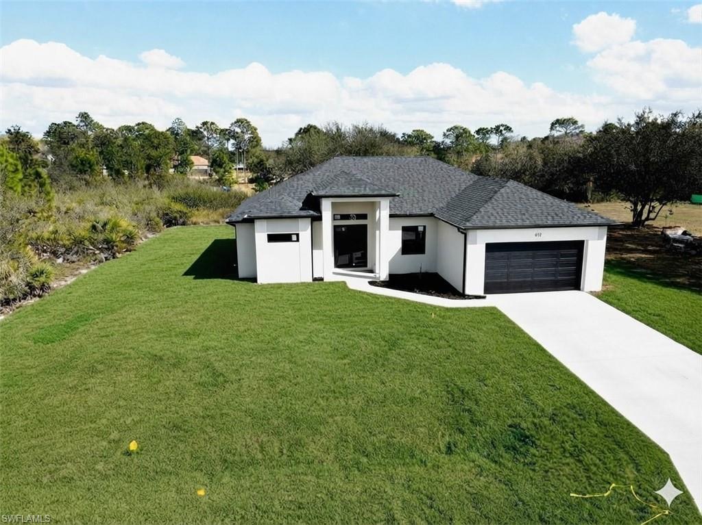 812 Hibiscus AVE