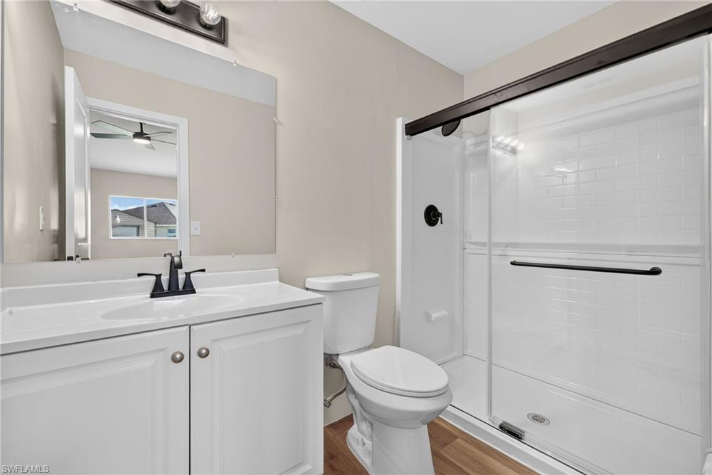 842 2nd ST photo 10