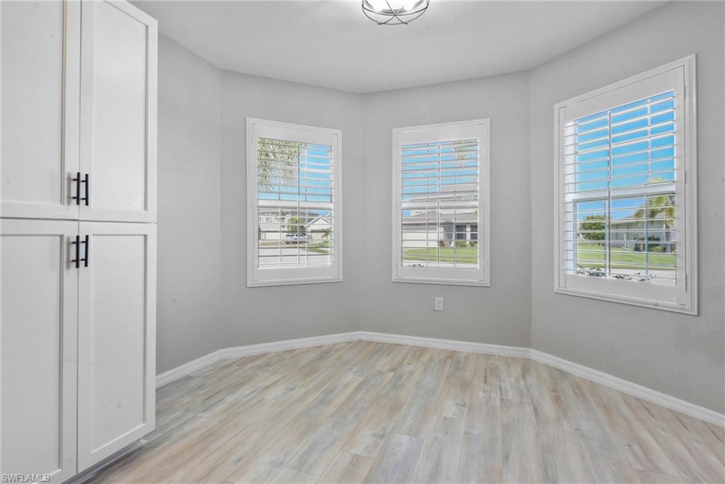 3407 Cancun CT photo 8