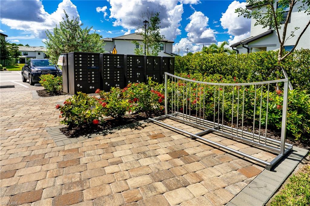 Postal point Sonoma Oaks For Lease, Esperanza Bustamante, Naples, Florida.