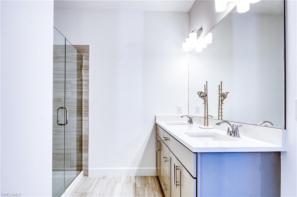 Master Bath 4153 Sonoma Oaks For Lease, Esperanza Bustamante, Naples, Florida.