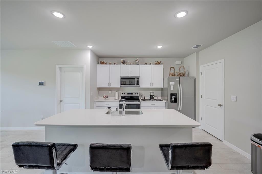 2949 Ernest WAY photo 17