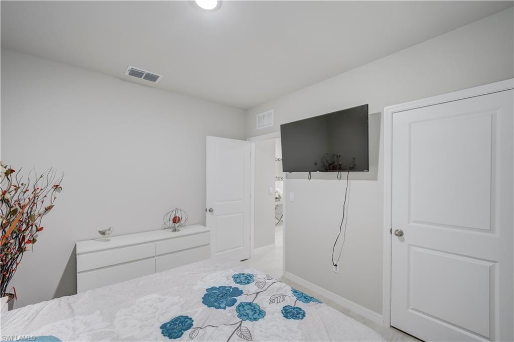 2949 Ernest WAY photo 28
