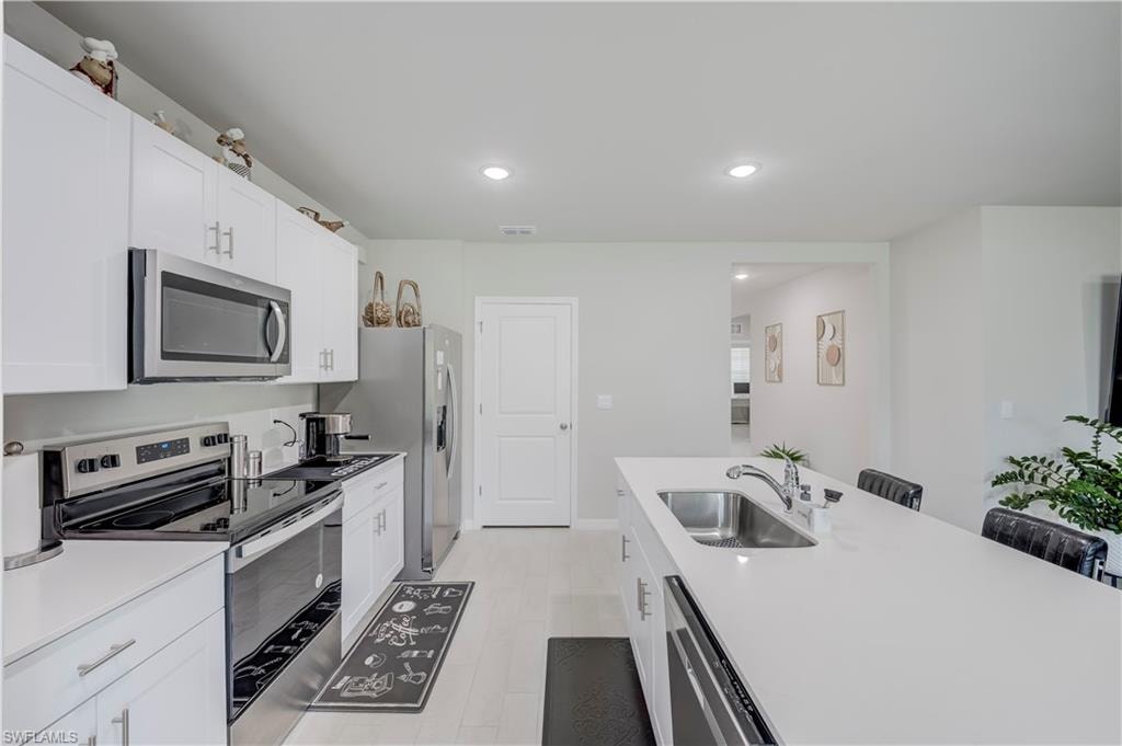 2949 Ernest WAY photo 15
