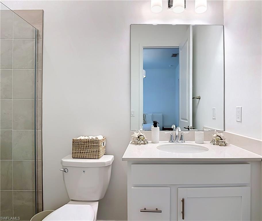 Bdrm2 w Ensuite Bath