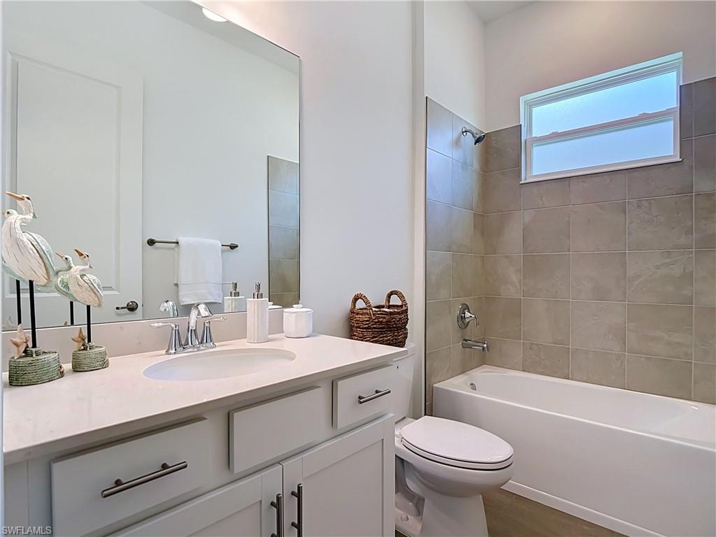 Bath shared with Bdrm3 and 4 and Guest