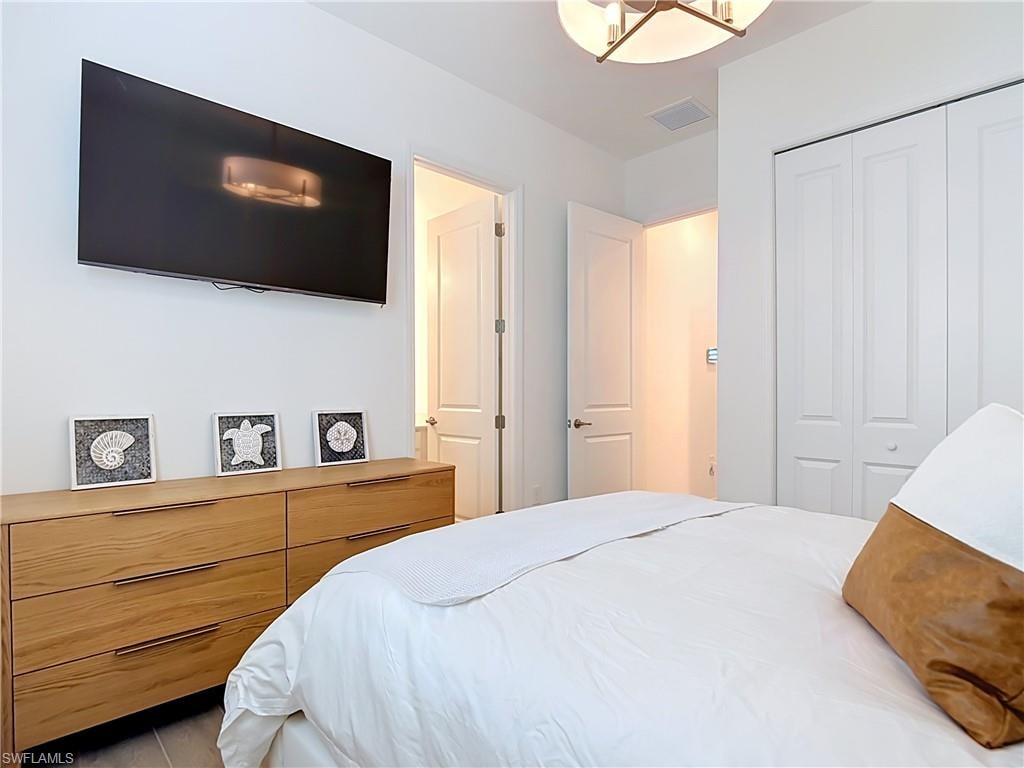 Bdrm2 w Ensuite Bath